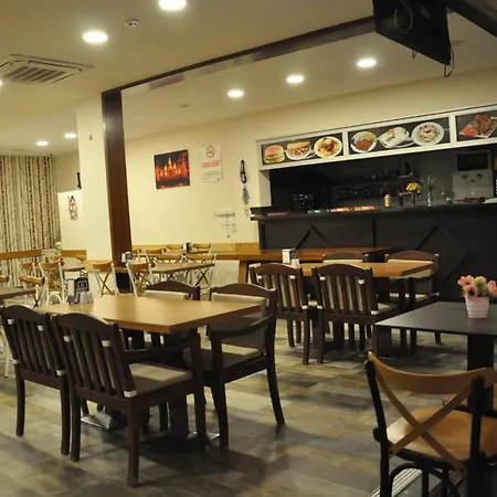 Neoss Boutique Szálloda 3*