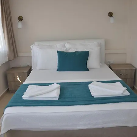 Neoss Boutique Hotel 3*